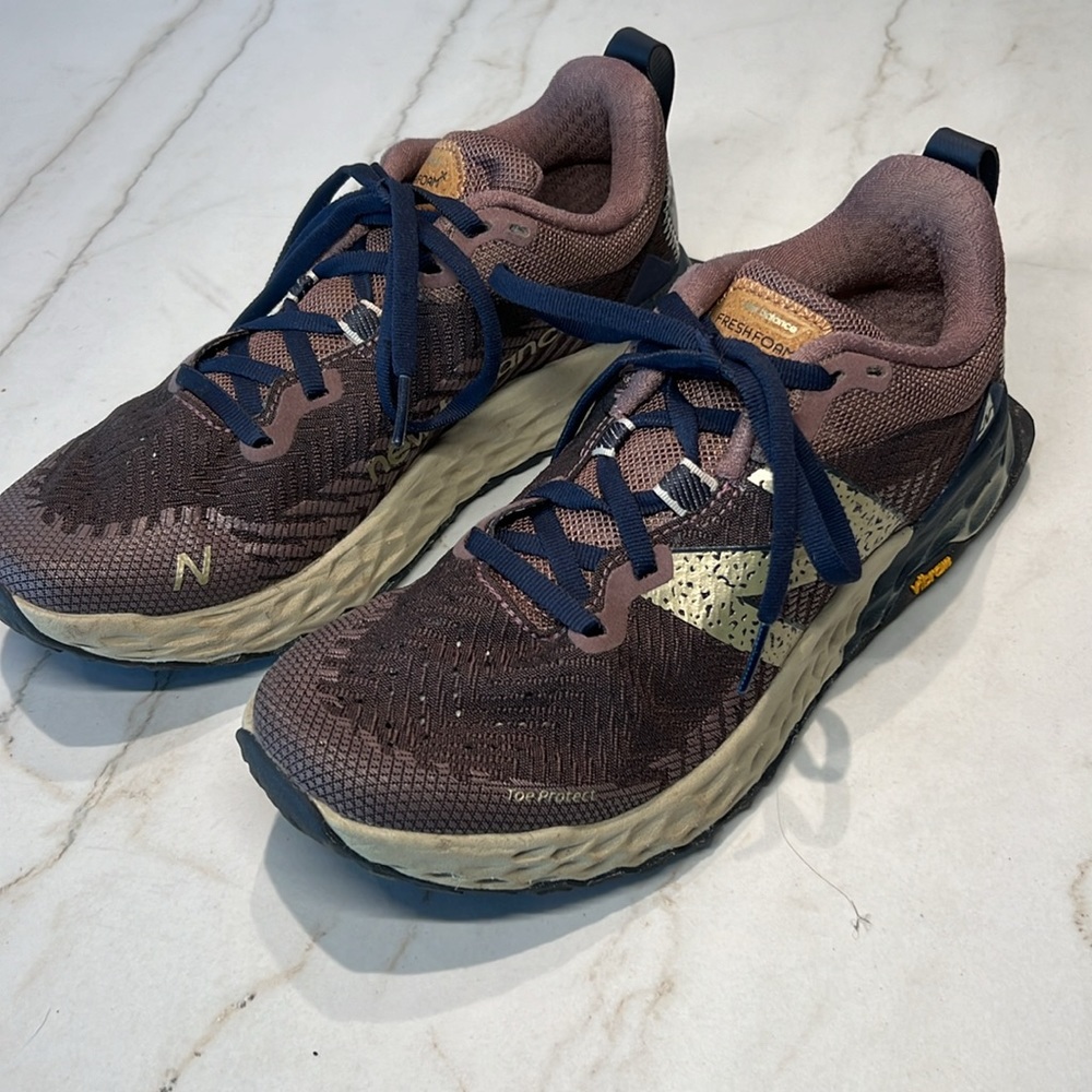 New Balance Vibram Trail Running Shoes (Size 7.5) - Picture 3 of 11